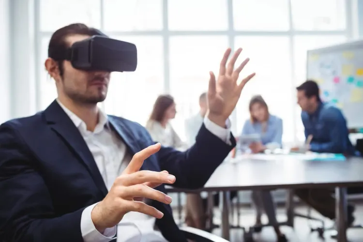 Безопасная реальность: как авиакомпании используют VR-технологии